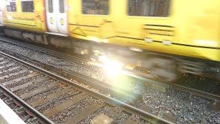 Merseyrail 507 009 making arcs at Birkdale station [upl. by Rento]